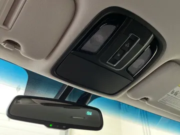 2018 Kia Sorento - image 17