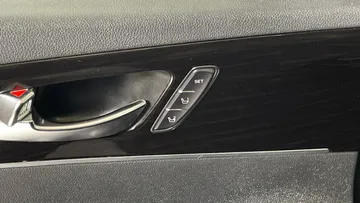 2019 Kia Sorento - image 22