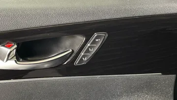 2019 Kia Sorento - image 22