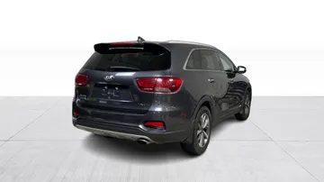 2019 Kia Sorento - image 15