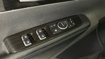 2019 Kia Sorento - image 28