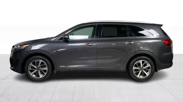 2019 Kia Sorento - image 11