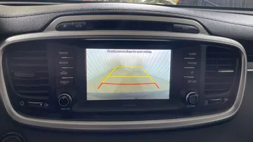 2019 Kia Sorento - image 25