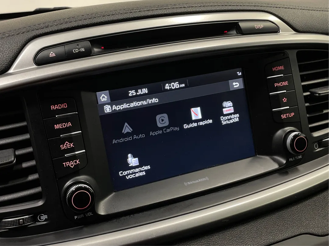 2019 Kia Sorento — photo 6