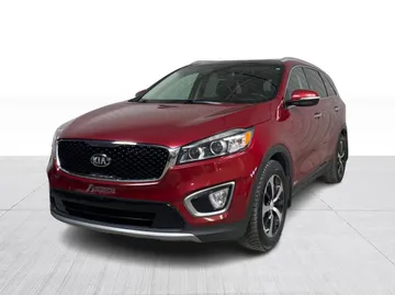 2016 Kia Sorento - image 9