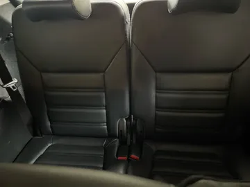 2019 Kia Sorento - image 25