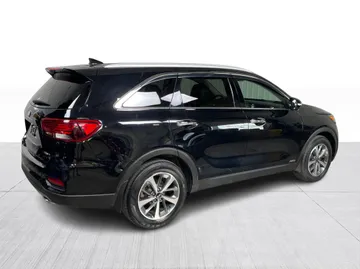 2019 Kia Sorento - image 13