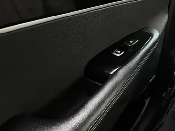 2019 Kia Sorento - image 29
