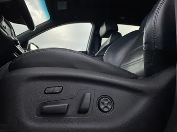 2019 Kia Sorento - image 27