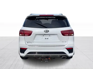 2019 Kia Sorento - image 13