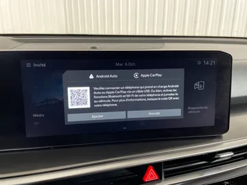 2025 Kia Sorento - image 7