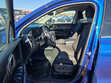 2021 Kia Sorento - image 8