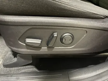 2022 Kia Sorento - image 17