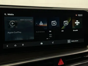 2025 Kia Sorento - image 8