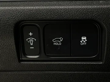 2025 Kia Sorento - image 27
