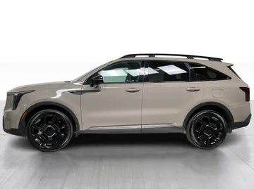2025 Kia Sorento - image 11