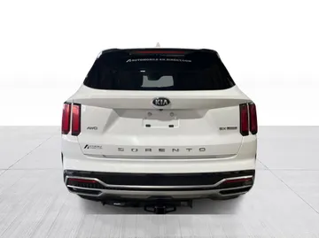 2021 Kia Sorento - image 12