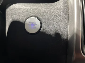 2021 Kia Sorento - image 23