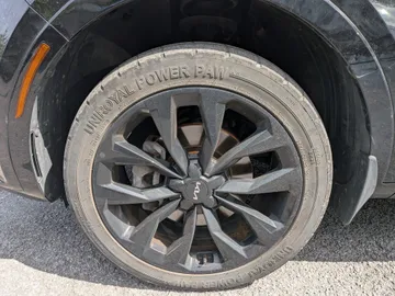 2022 Kia Sorento - image 7