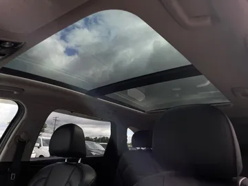 2021 Kia Sorento - image 12
