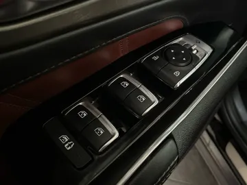 2021 Kia Sorento - image 27