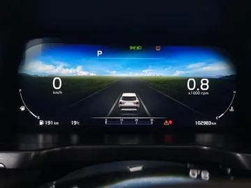 2022 Kia Sorento - image 18