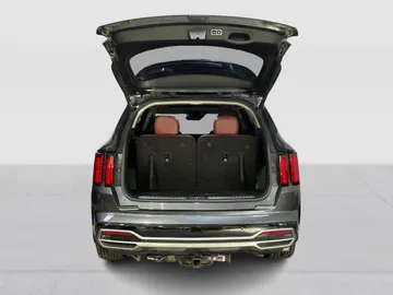 2022 Kia Sorento - image 14
