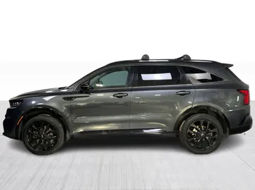 2022 Kia Sorento - image 11