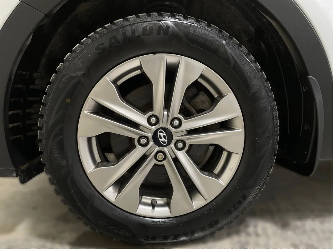 2015 Hyundai Santa Fe Sport — photo 5