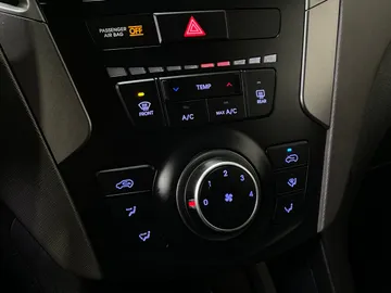 2015 Hyundai Santa Fe Sport - image 16