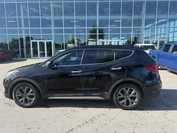 2018 Hyundai Santa Fe Sport - image 4