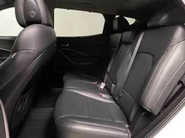 2016 Hyundai Santa Fe Sport - image 15