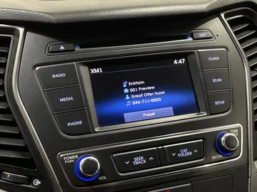 2017 Hyundai Santa Fe Sport - image 28
