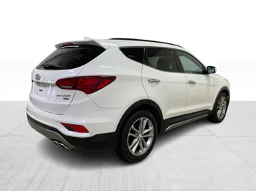 2017 Hyundai Santa Fe Sport - image 14