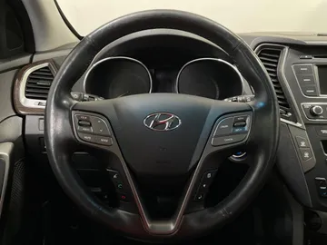 2017 Hyundai Santa Fe Sport - image 24