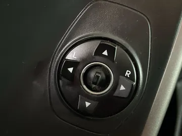 2016 Hyundai Santa Fe Sport - image 27