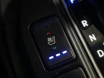 2016 Hyundai Santa Fe Sport - image 28