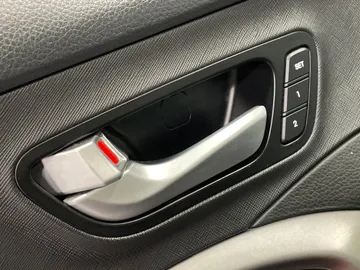 2017 Hyundai Santa Fe Sport - image 21