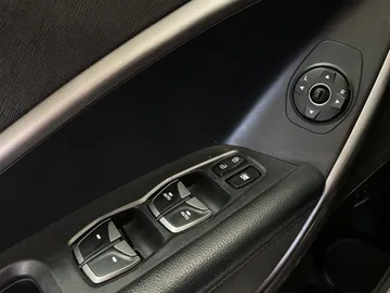 2017 Hyundai Santa Fe Sport - image 26