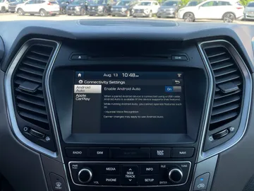 2017 Hyundai Santa Fe Sport - image 8