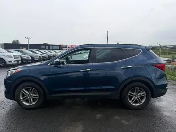 2018 Hyundai Santa Fe Sport - image 4