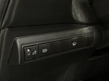2025 Toyota Corolla - image 28