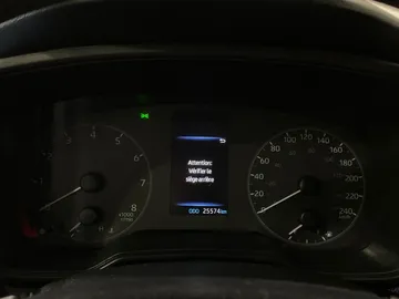 2025 Toyota Corolla - image 30