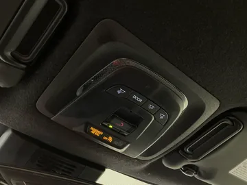 2025 Toyota Corolla - image 16