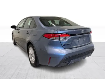 2022 Toyota Corolla - image 11