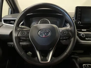 2022 Toyota Corolla - image 23