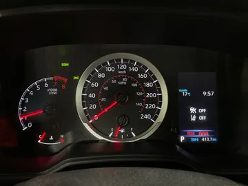 2022 Toyota Corolla - image 16