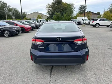 2024 Toyota Corolla - image 4
