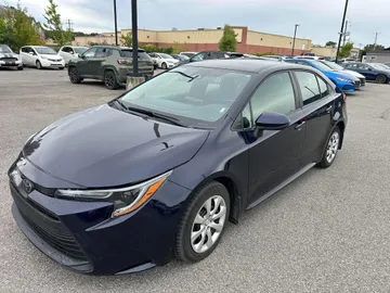 2024 Toyota Corolla - image 3