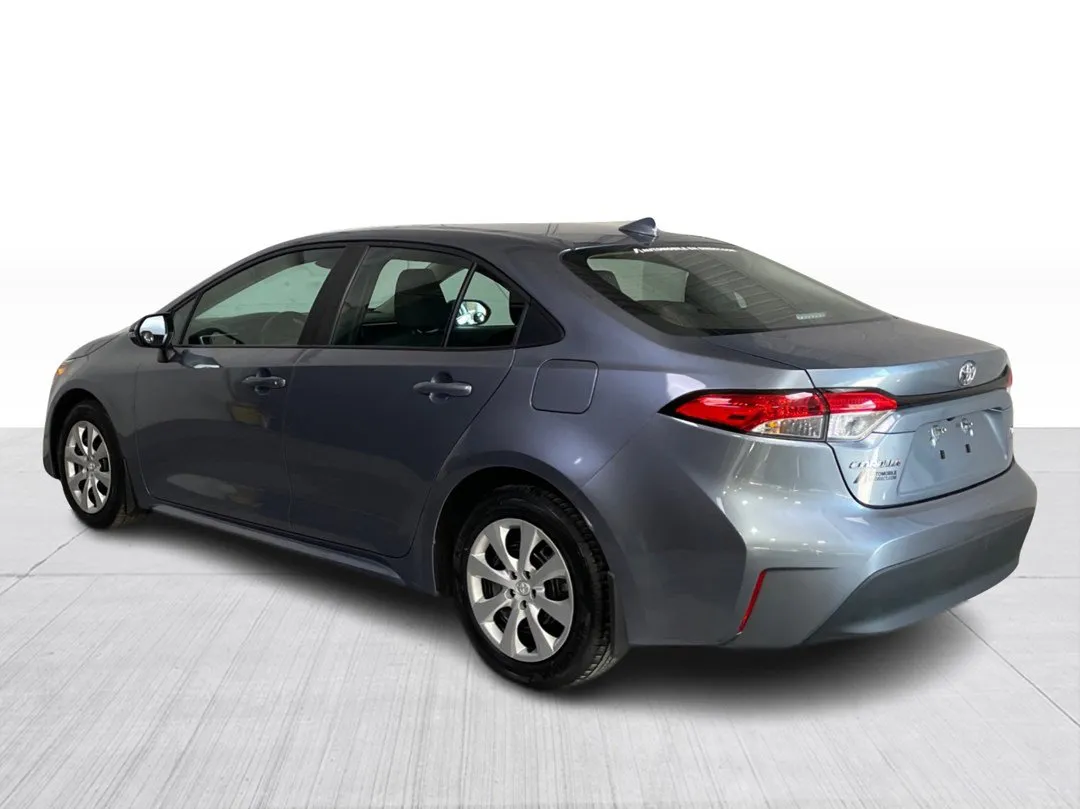 2025 Toyota Corolla — photo 8